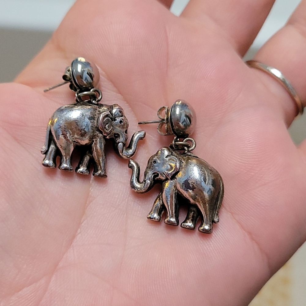 Silver elephant earrings